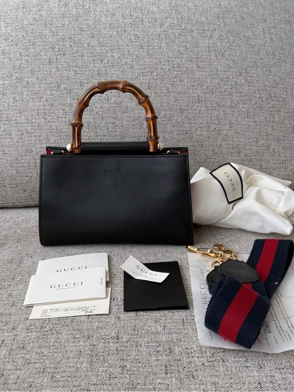 Authentic Gucci Black Leather Bamboo Handle Top-Handle Bag
